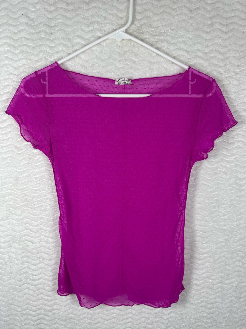 Free People Intimately On the Dot Baby Tee in an orchid pink/magenta hue. 🧡🔥